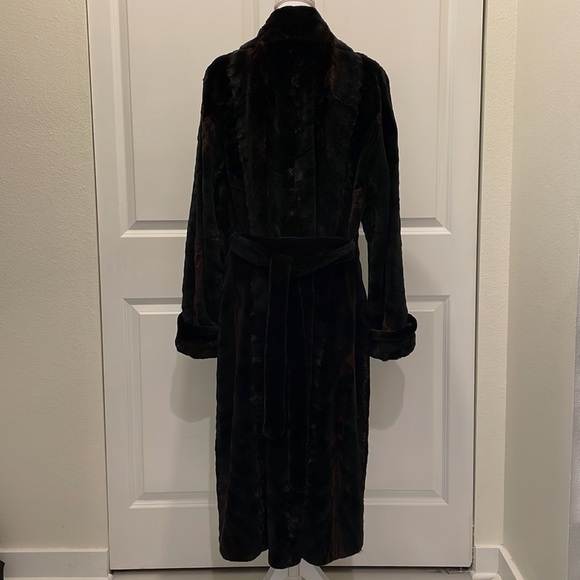 Marco Gianotti Belted Fur Coat, Long Length - Picture 7 of 13